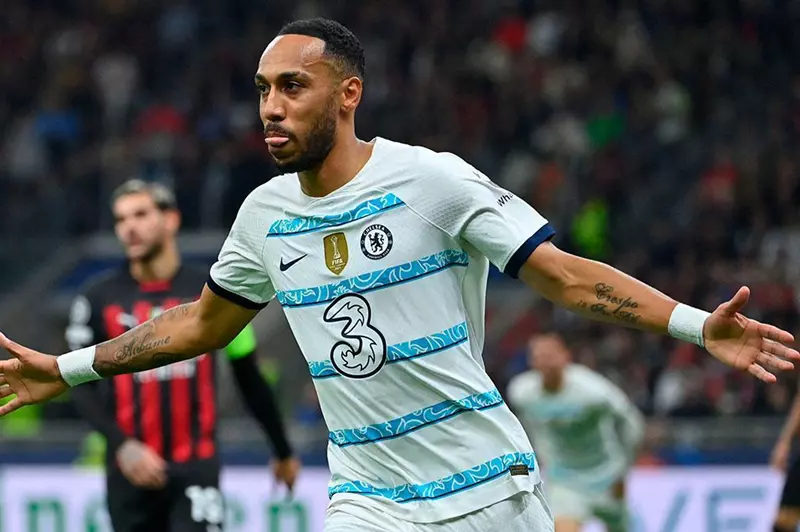 بيير إيمريك أوباميانج